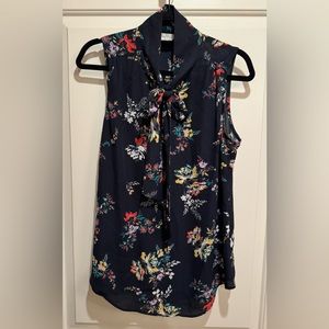 Van Heusen Tank Floral Blouse with Bow Size M